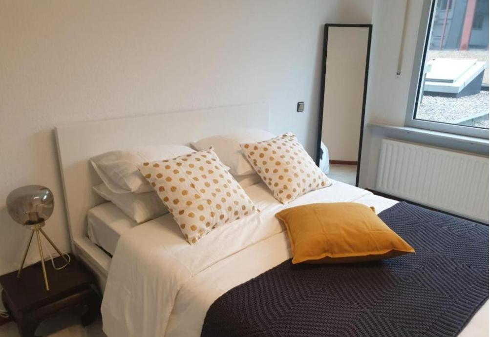 Beautiful Three Queen Beds Apartment In City Center , 100M2, Near Tram Luxembourg Ngoại thất bức ảnh